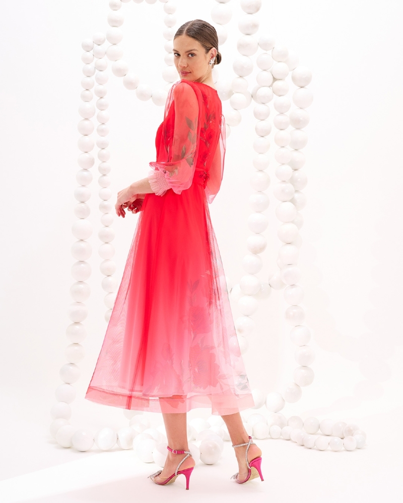 Vestido de festa estampado com barra paris