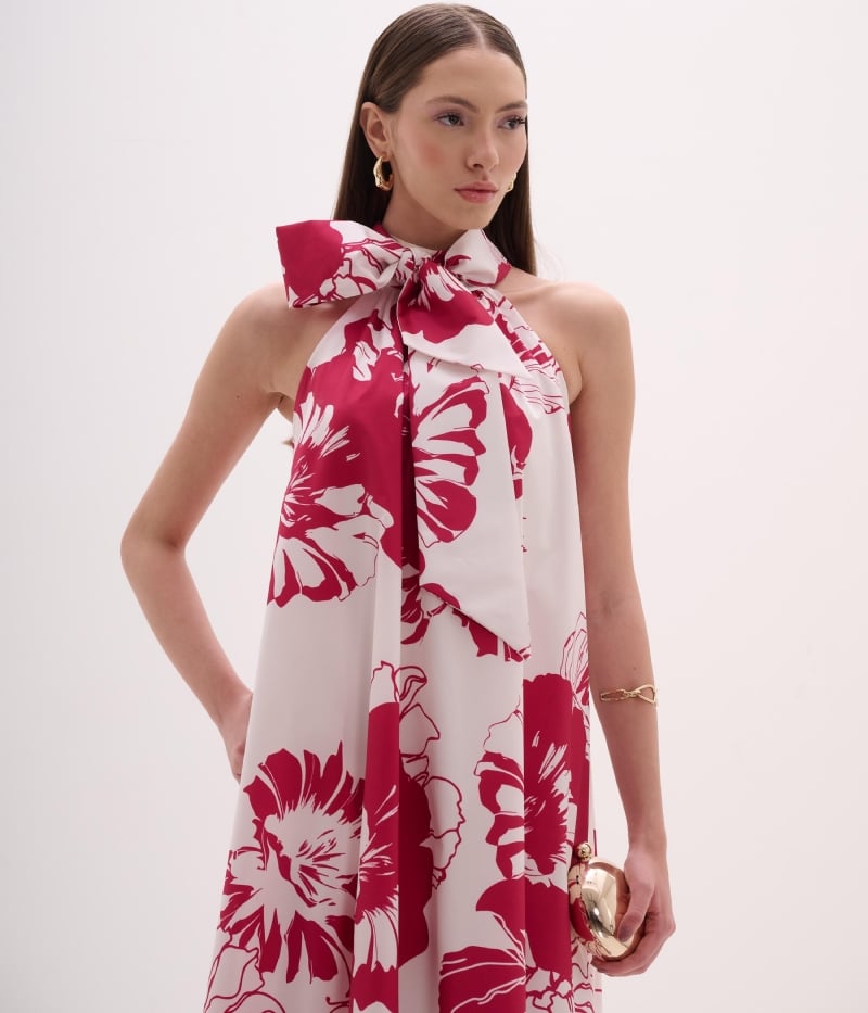Vestido de festa estampado com detalhe em babados