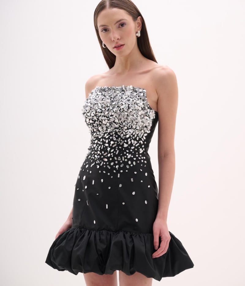 Vestido de festa curto sem alça pedraria