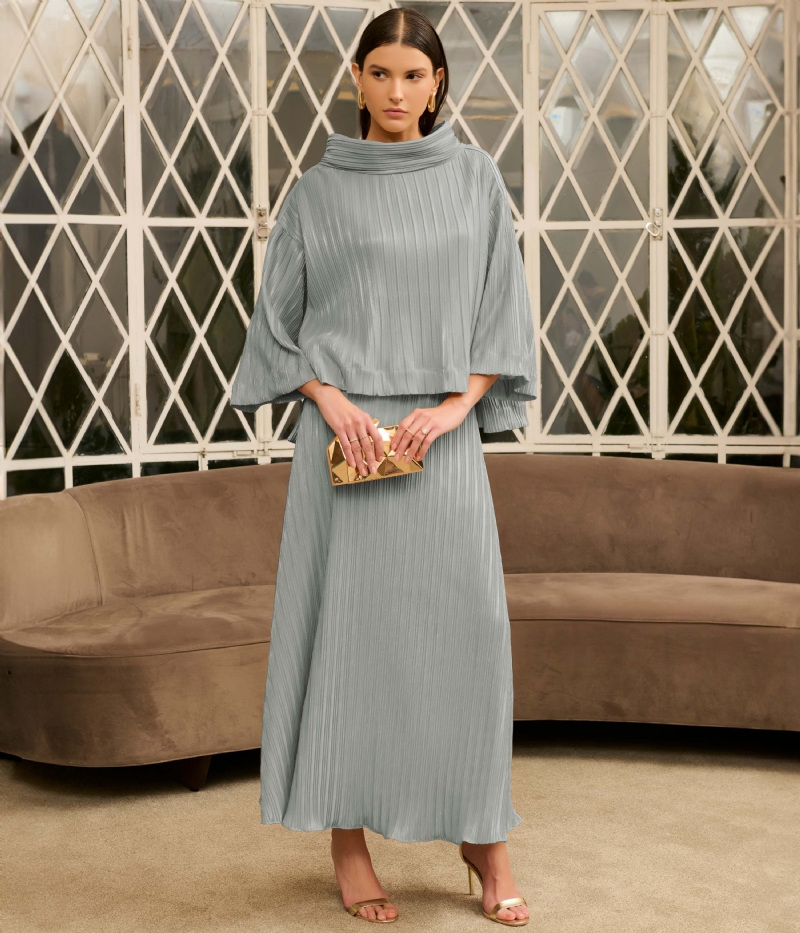 Conjunto longo plissado