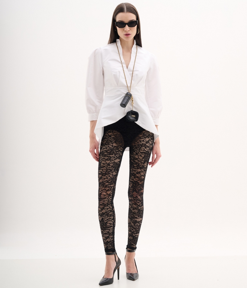 Calça chantilly de renda