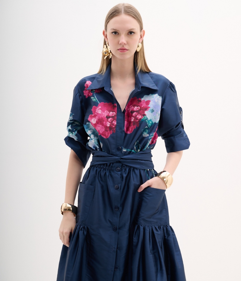 Vestido alfaiataria estampado lírios
