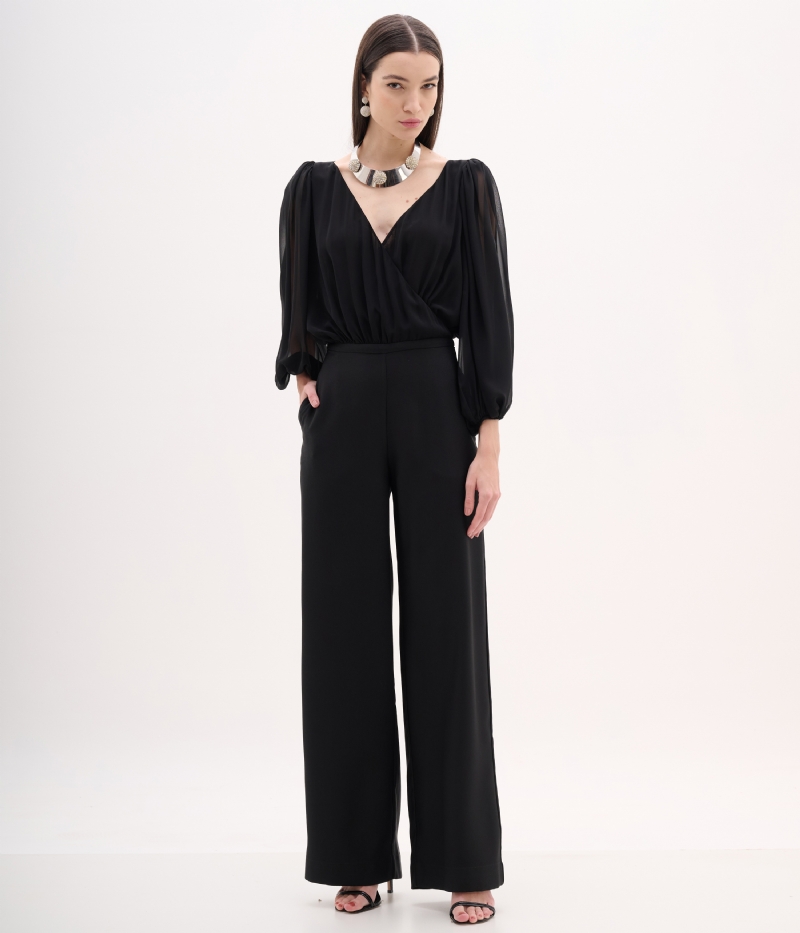 Macacão festa com decote nas costas