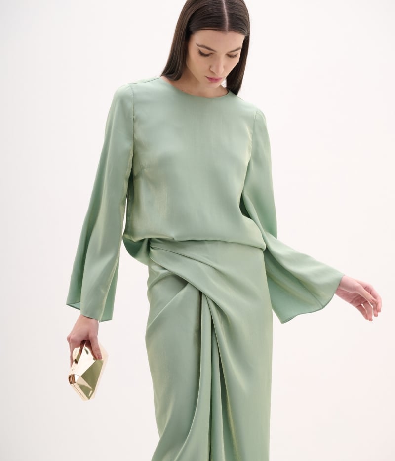 Conjunto de festa com saia midi envelope