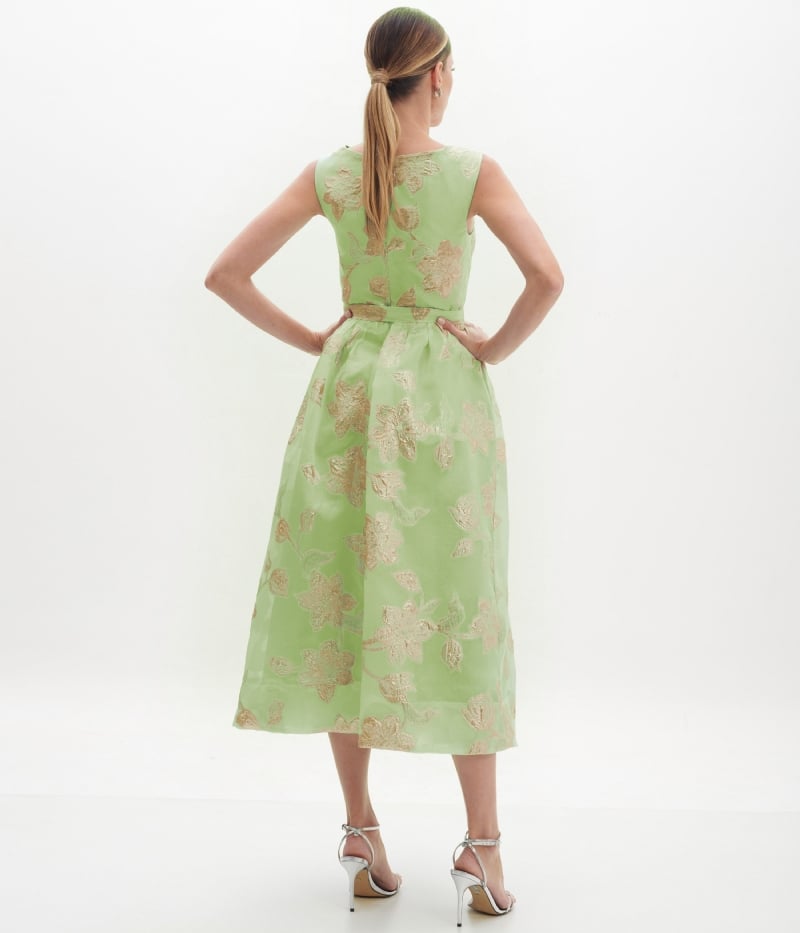 Vestido de festa tecido brocado floral dourado