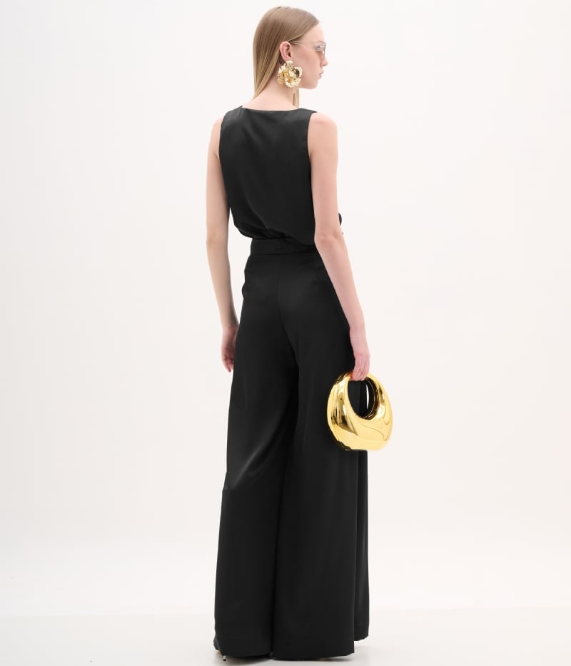 Calça pantalona de cetim