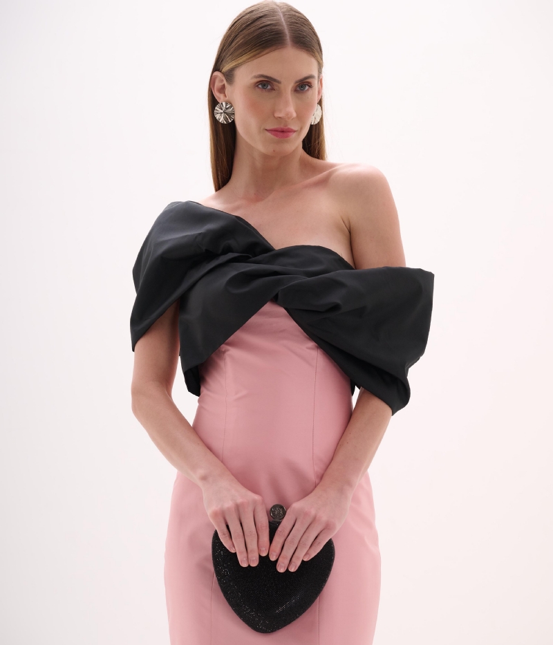Vestido de festa longo com detalhe amarração no busto