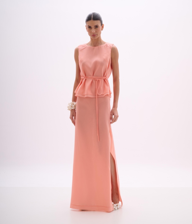Blusa de organza coral com peplum e amarração na cintura