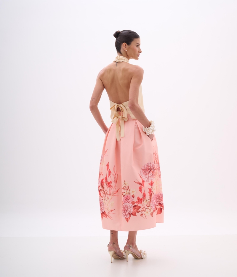 Saia midi em sarja rosa com estampa floral e bolsos