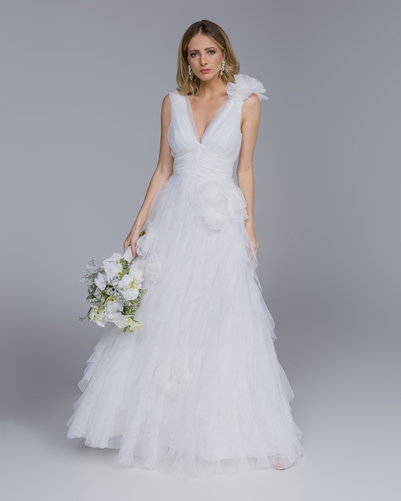 Vestido de Noiva com decote em V e saia de tule em camadas