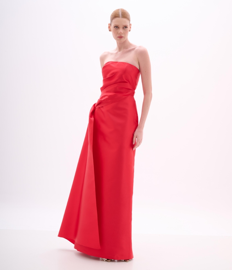 Vestido de festa longo vermelho em zibeline tomara que caia com fenda posterior