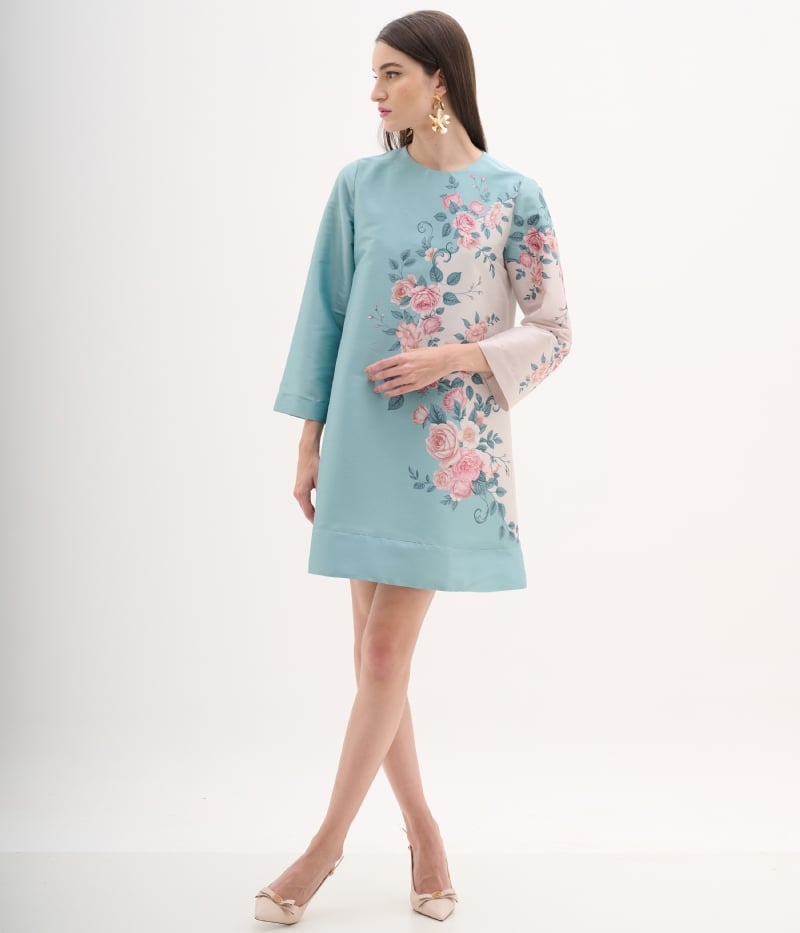 Vestido Curto em Tafetá com Estampa Floral 