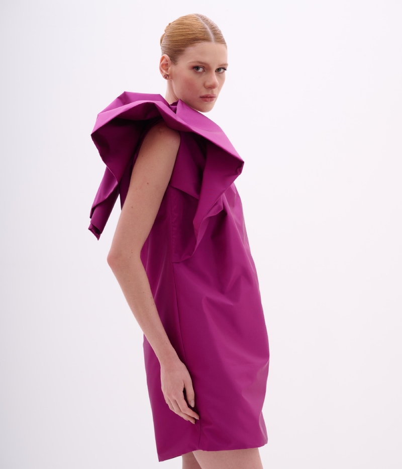 VESTIDO CURTO UM OMBRO SÓ TAFETA