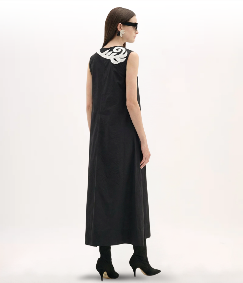 TÚNICA ARABESCOS PRETO COM BRANCO