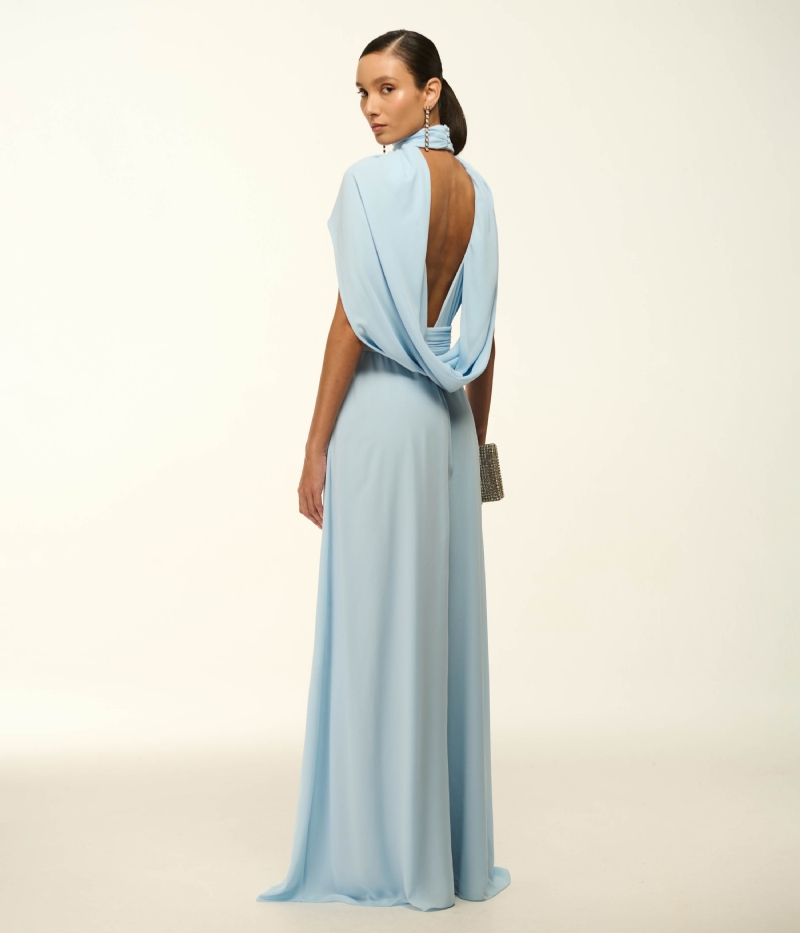 VESTIDO LONGO EM CREPE FLUIDO COM DECOTE DEGAGÊ E MANGAS CAPA