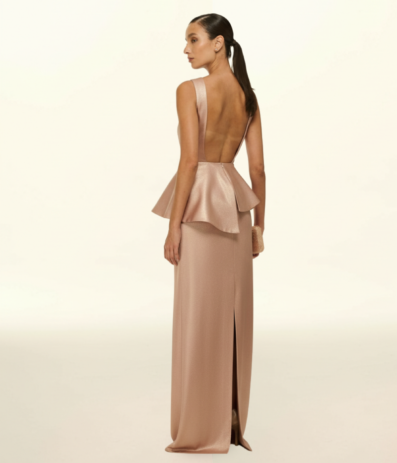 CONJUNTO ESTRUTURADO EM ZIBELINE COM TOP PEPLUM E SAIA LONGA