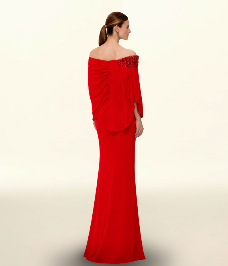 VESTIDO TOMARA QUE CAIA EM CREPE FLUIDO COM OMBRO BORDADO