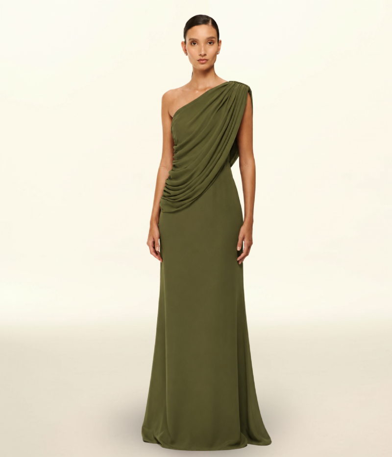 VESTIDO EM CREPE FLUIDO COM CAIMENTO ELEGANTE
