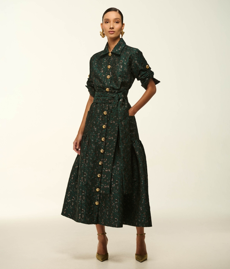 VESTIDO MIDI CHEMISE EM JACQUARD COM SAIA EM CAMADAS