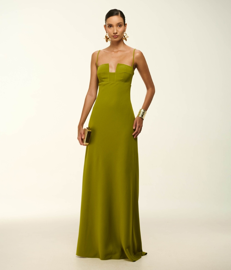 VESTIDO LONGO EM CREPE ESTRUTURADO COM DECOTE GEOMÉTRICO
