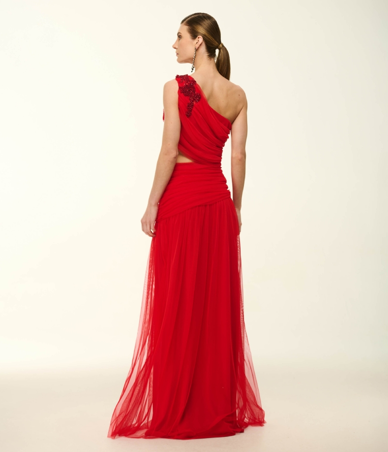 VESTIDO LONGO EM TULE BORDADO COM RECORTES ESTRATÉGICOS