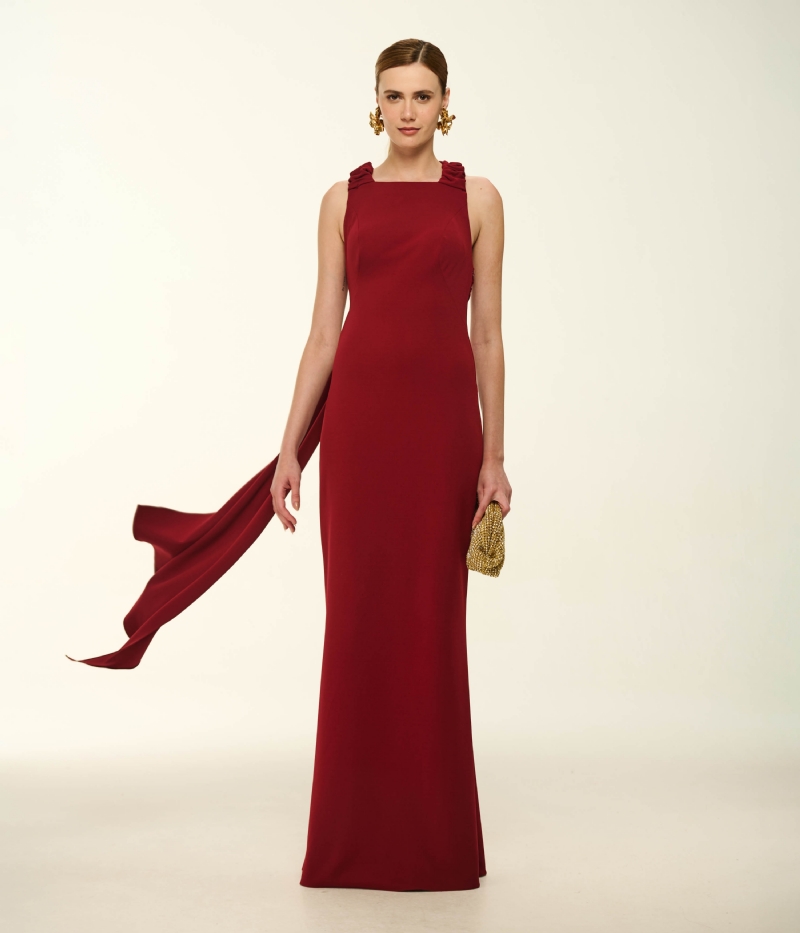 VESTIDO LONGO EM CREPE DE MALHA COM FIVELA EXCLUSIVA NAS COSTAS