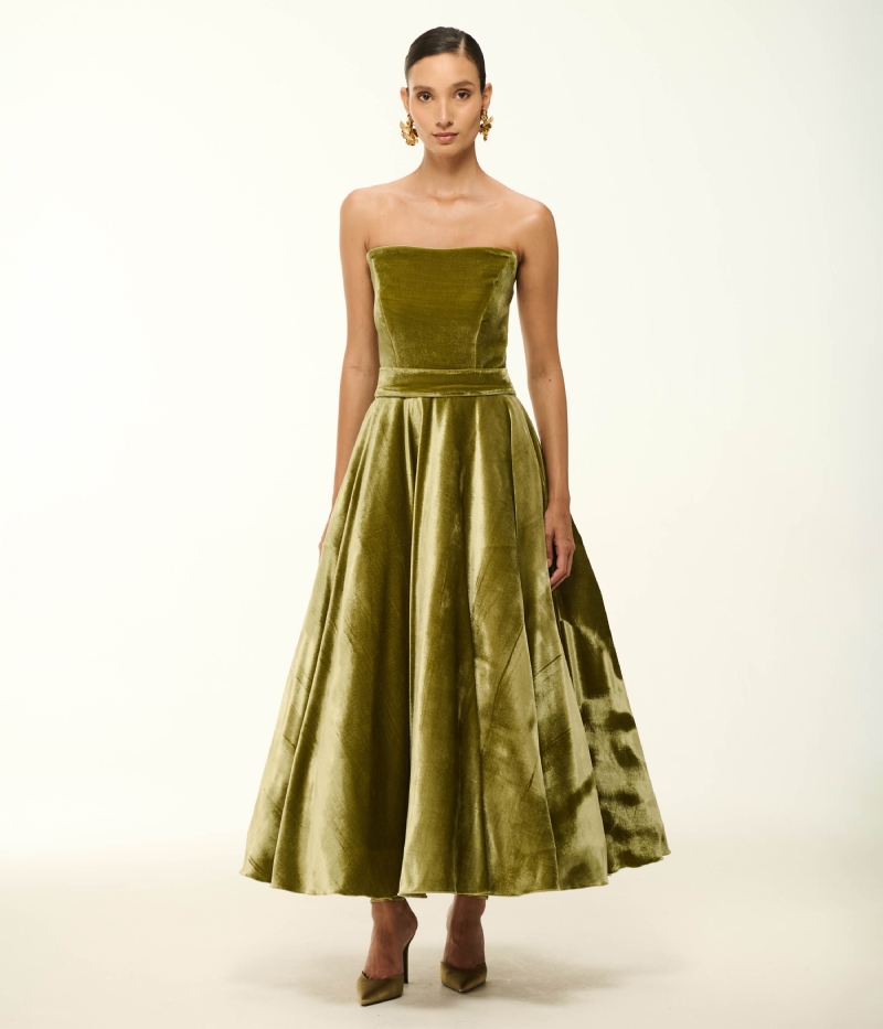 VESTIDO MIDI PISTACHE EM VELUDO COM SAIA GODÊ ESTRUTURADA