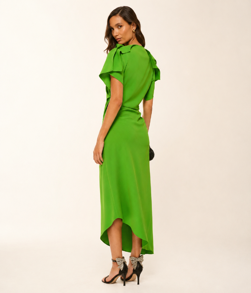 VESTIDO MIDI EM CREPE COM DECOTE DRAPEADO VERDE CLÁSSICO