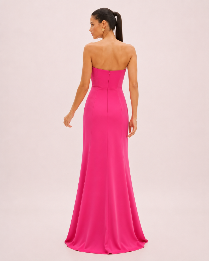 VESTIDO LONGO TOMARA QUE CAIA COM SILHUETA SEREIA