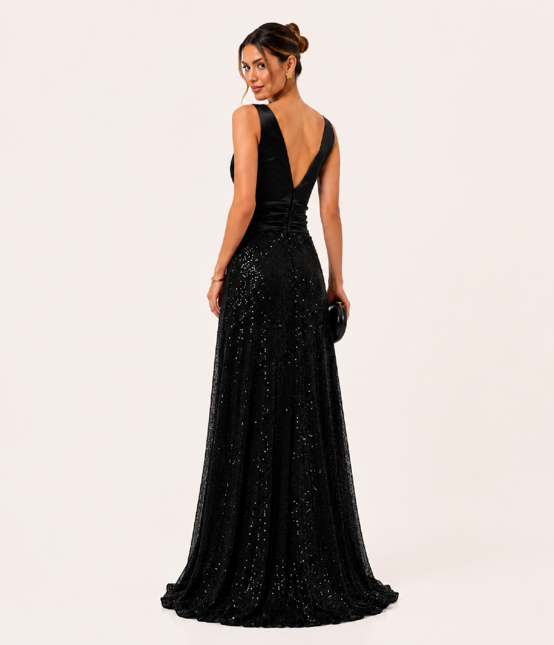 VESTIDO LONGO COM DECOTE V E SAIA EM PAETÊ