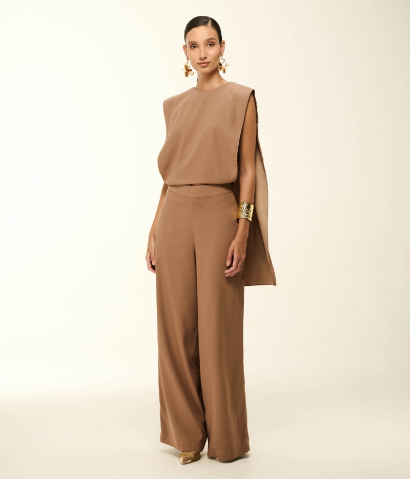 CONJUNTO EM CREPE COM BLUSA CAPA E CALÇA PANTALONA