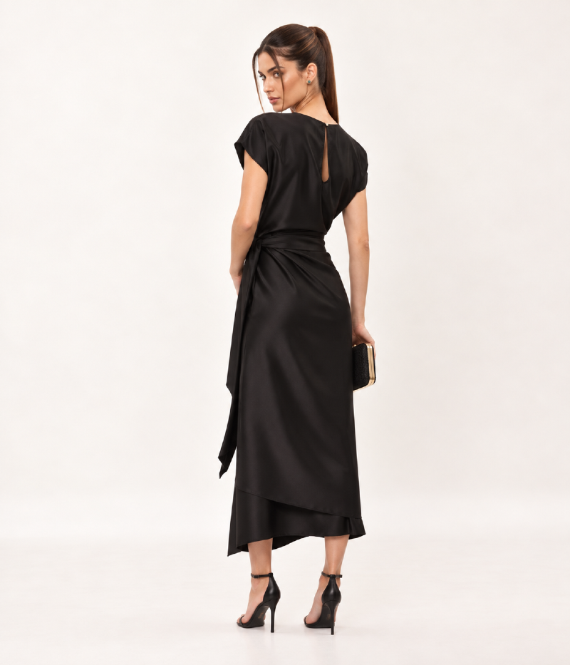 VESTIDO MIDI EM CETIM COM AMARRAÇÃO