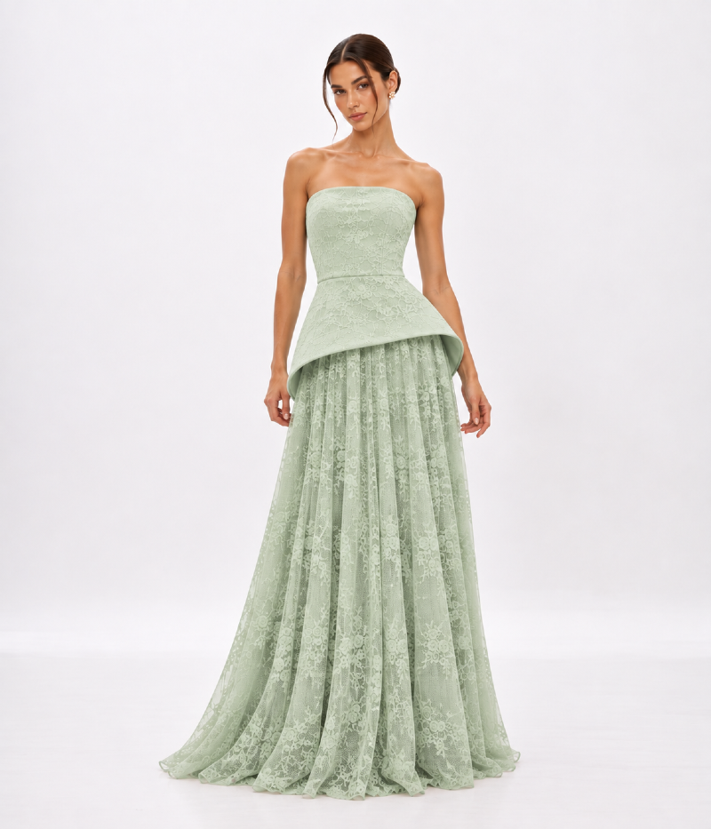 VESTIDO LONGO EM RENDA COM CORSET PEPLUM E SAIA FLUIDA