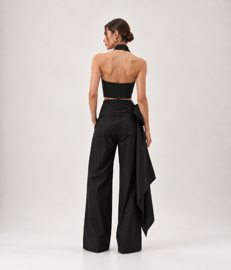 CALÇA PANTALONA EM TAFETÁ COM CINTURA DRAPEADA E FAIXA LATERAL