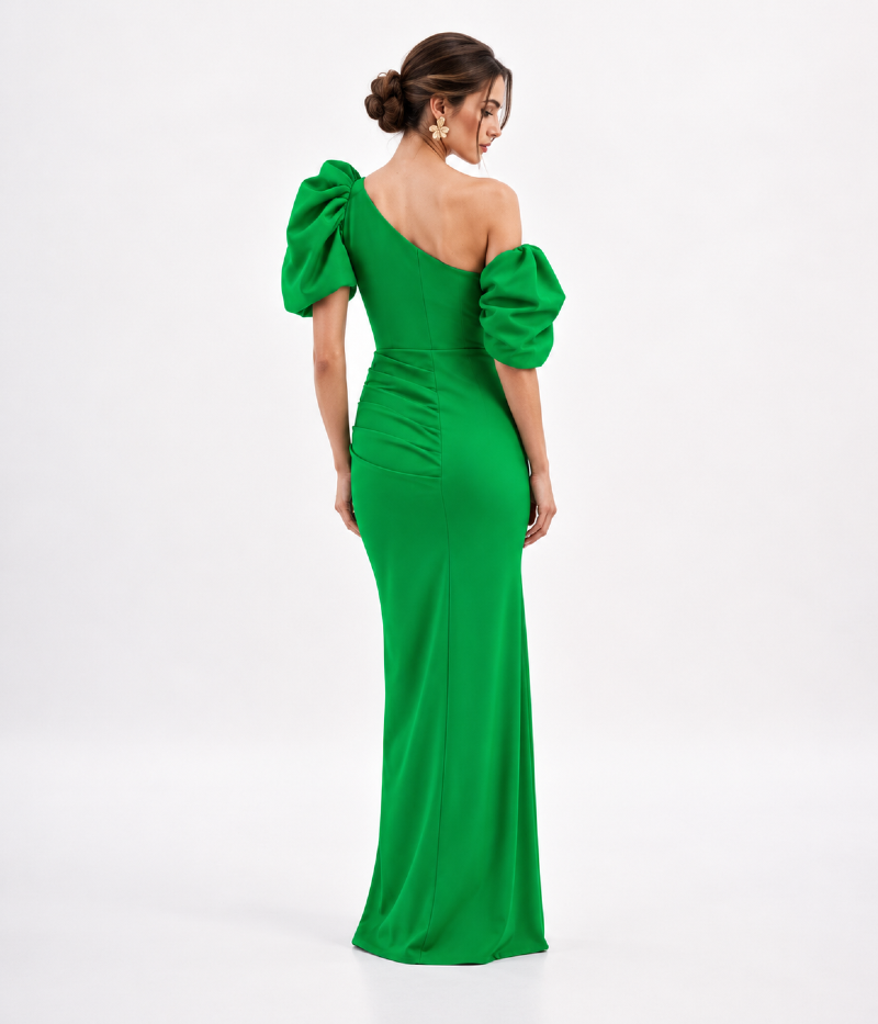 VESTIDO LONGO DE UM OMBRO SÓ COM MANGAS BUFANTES E DRAPEADO