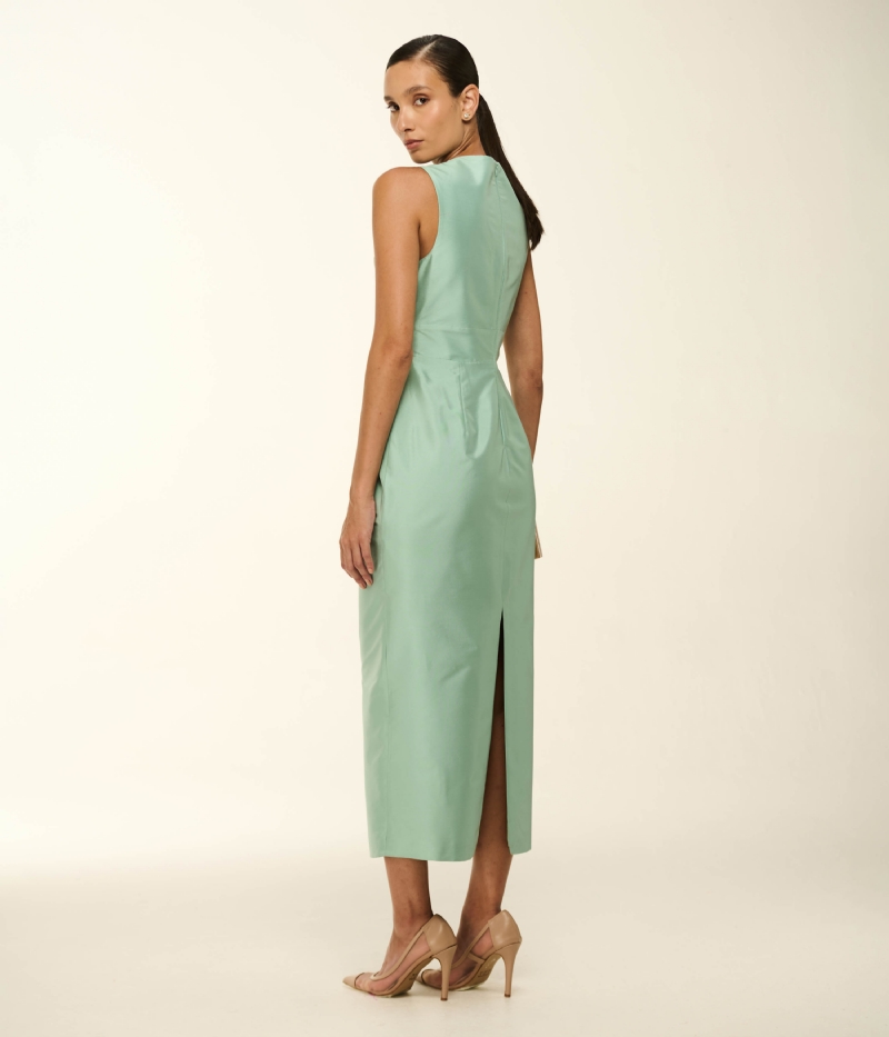 VESTIDO MIDI EM TAFETÁ COM CORPO ESTRUTURADO E SAIA AMPLA